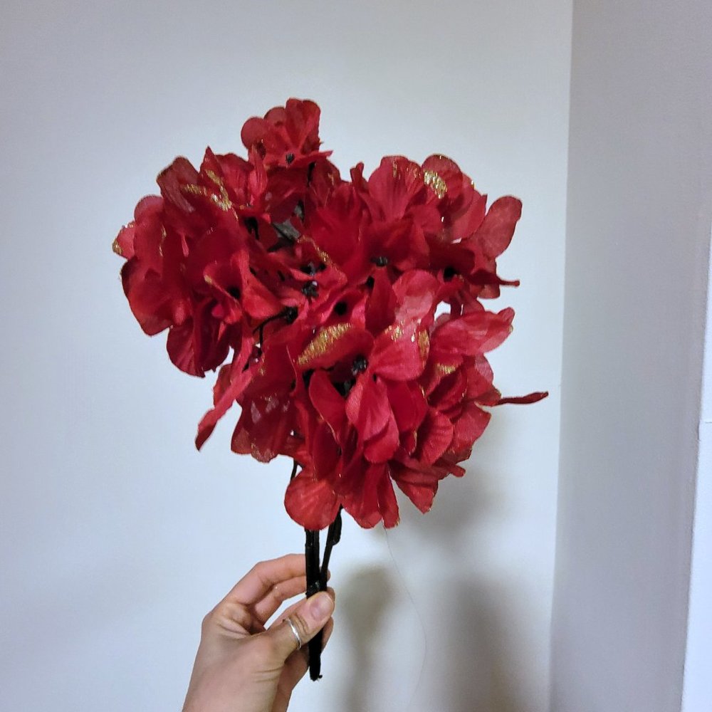 Red Flower With Gold Glitter Bouquet with black leaves